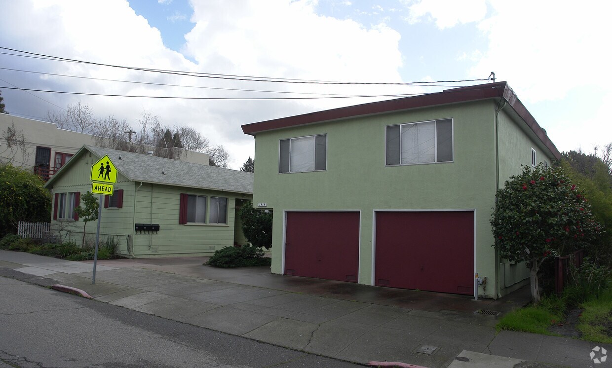 Building Photo - 1818,-1824 1826 182 Allston Way