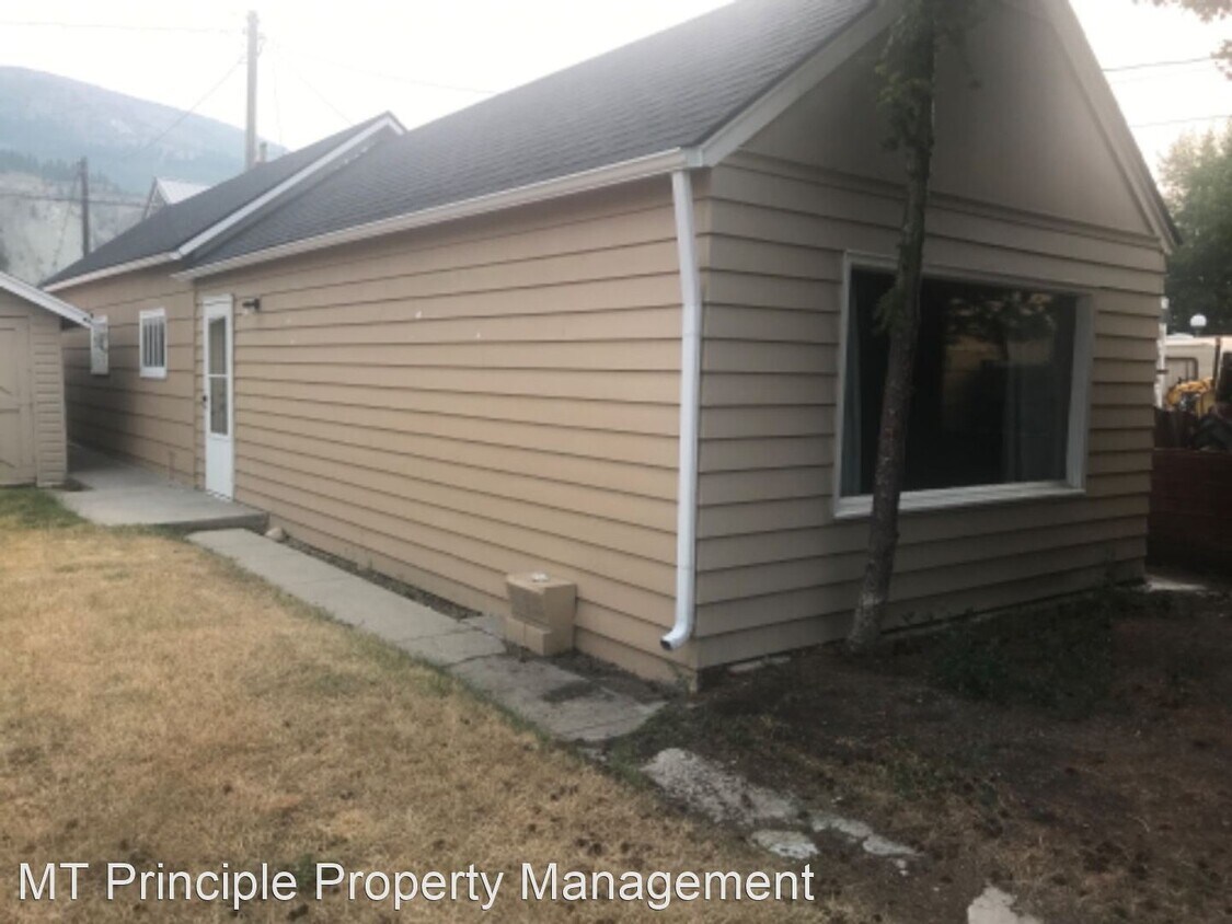 Primary Photo - 2 br, 1 bath House - 803 1/2 E 4Th St