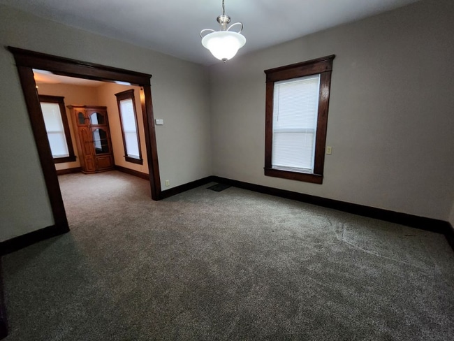 Foto del edificio - 2330 Grand Ave