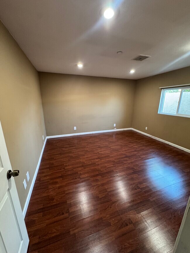 Building Photo - 18401 Arminta St