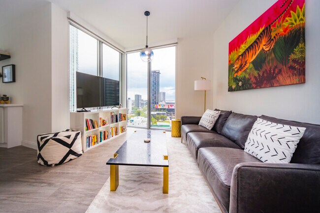 Foto del edificio - 2900 NE 7th Ave