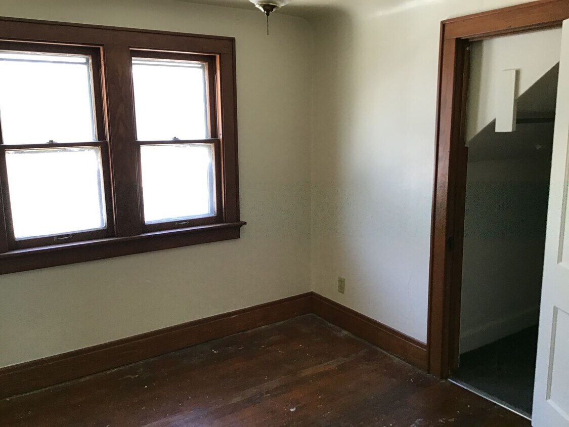 Primary Photo - 2737 N 55th St