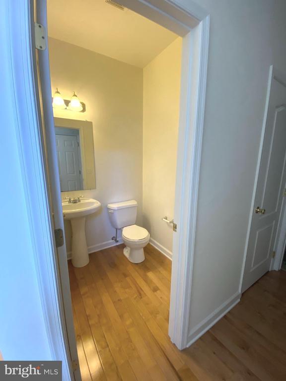 Foto del edificio - 21 Birch Dr