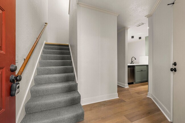 Foto del edificio - 5601 Walnut Ave
