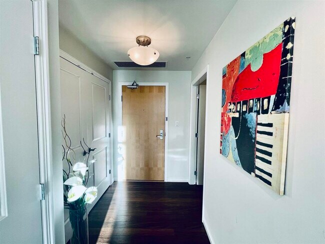 Photo du bâtiment - 1211 Melville St