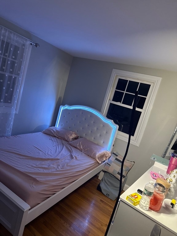 Building Photo - 516 Main St