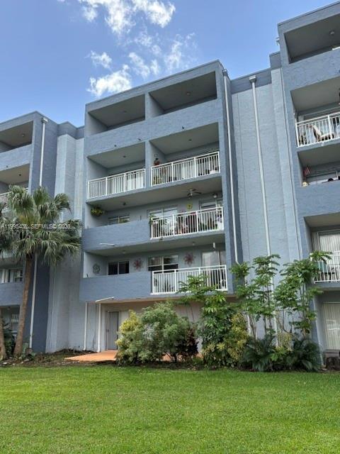 Foto del edificio - 9351 Fontainebleau Blvd
