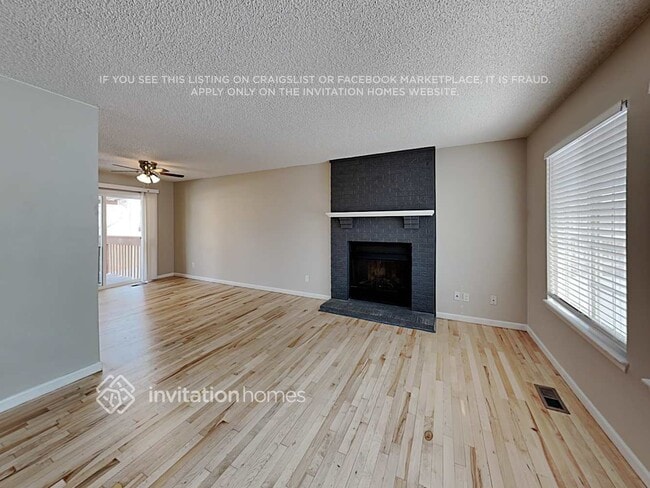 Building Photo - 4255 S Naples Way