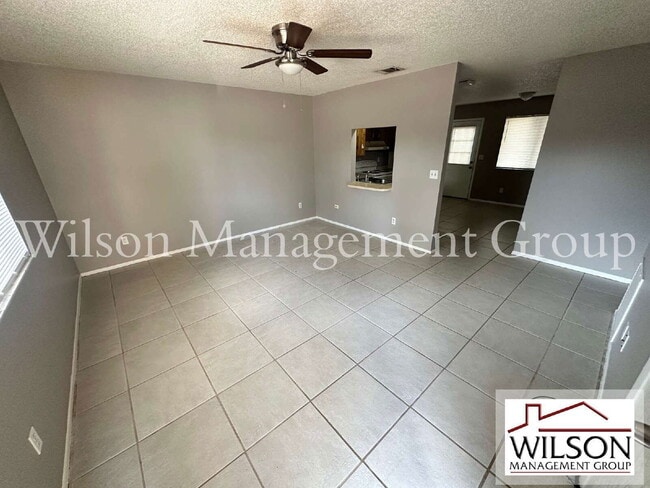 Photo - 1912 Wizard Ct Townhome