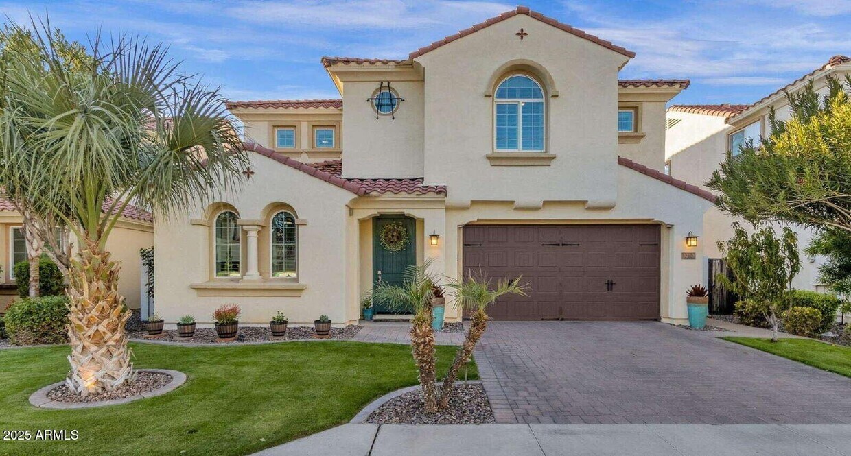 Foto principal - 3210 S Waterfront Dr