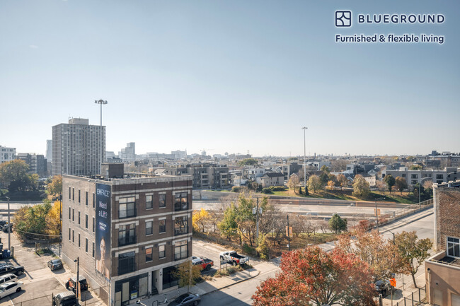 Foto del edificio - 1122 W Chicago Ave