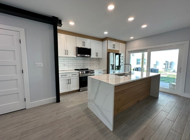 Building Photo - Sailfish Drive Residences