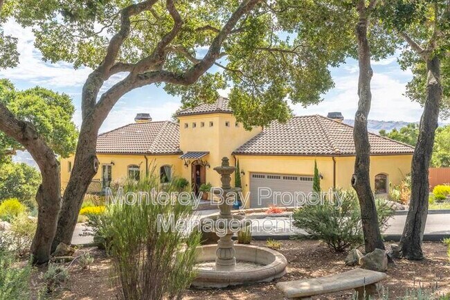 Building Photo - 287 Laureles Grade Road