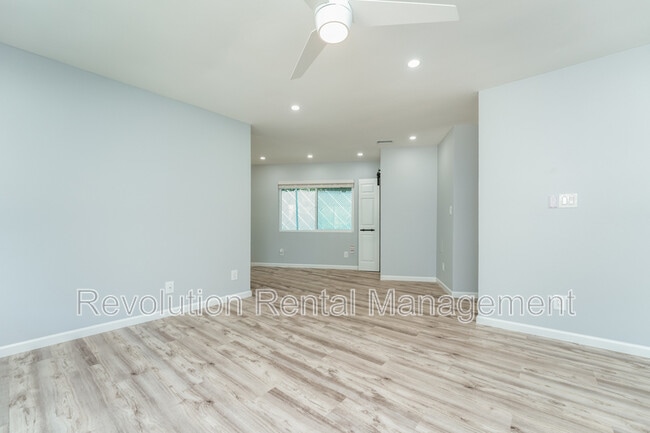 Building Photo - 1333 Stillwood Dr NE