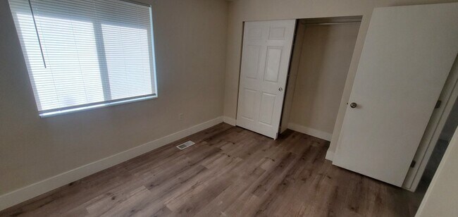 Building Photo - 7837 S 3930 W