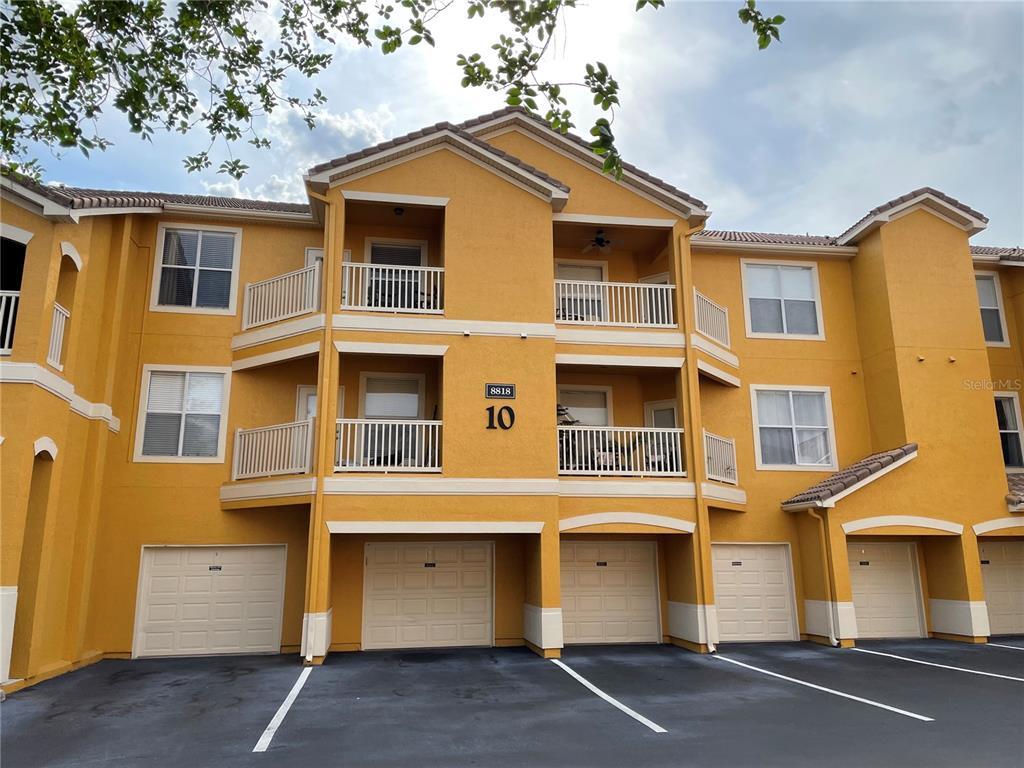 8818 Villa View Cir Unit 304, Orlando, FL 32821 Condo for Rent in