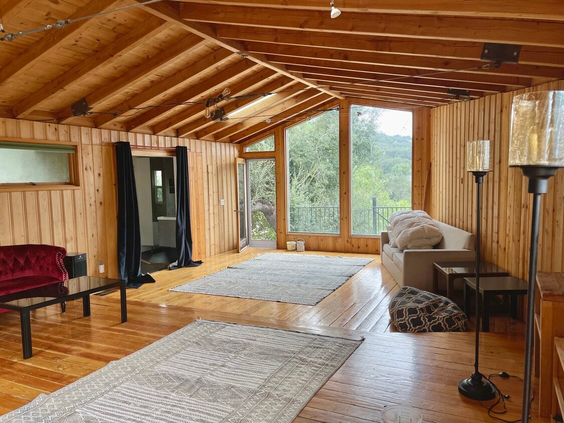 20938 Shady Ln, Topanga, CA 90290 Townhome Rentals in Topanga CA