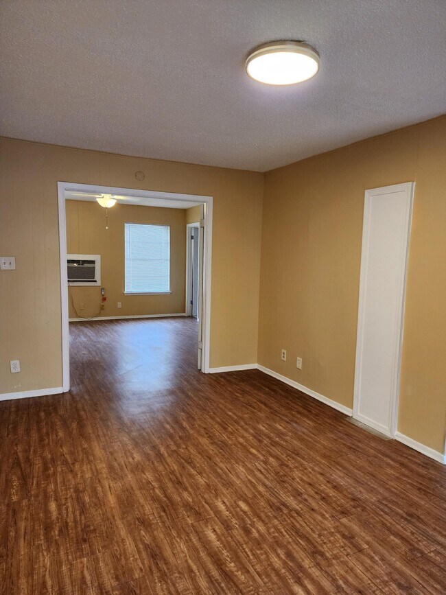 7101 Guadalupe St, Austin, TX 78752 Apartments in Austin, TX