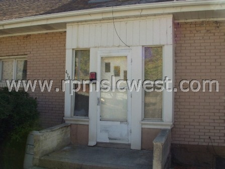 Building Photo - 387 G St