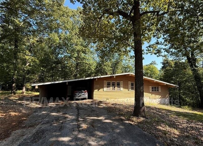 Building Photo - 1 Crawford Ln