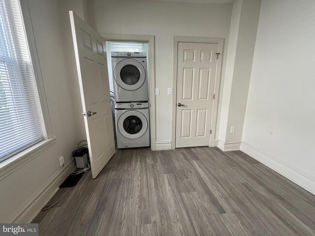 Foto del edificio - 1725 N 27th St