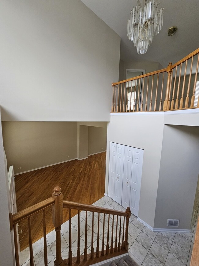 Building Photo - 420 Merry Oaks Rd