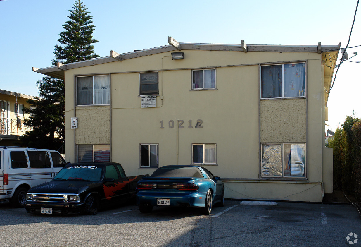 Building Photo - 10212-10214 Felton Ave