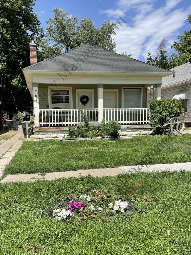 Building Photo - 564 29th St