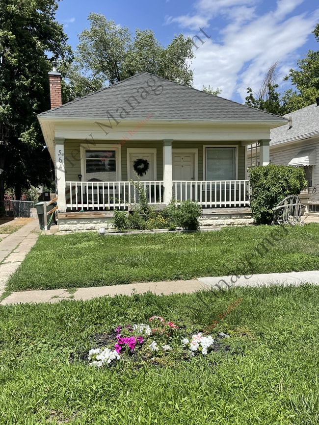 Building Photo - 564 29th St