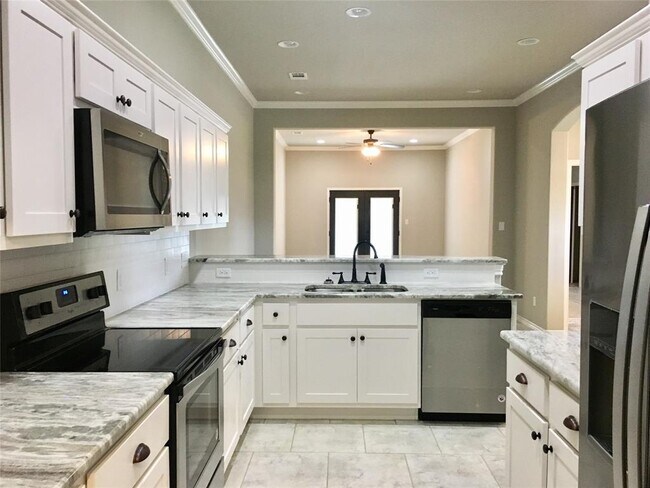 Foto del edificio - 1750 Heath Dr