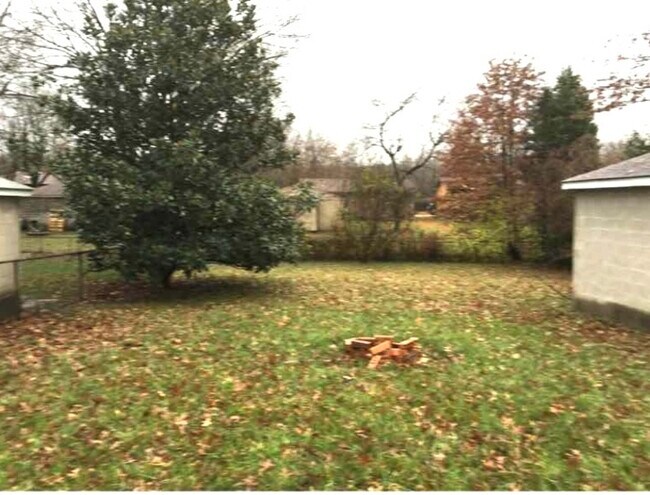 Building Photo - 3412 Winnland Dr