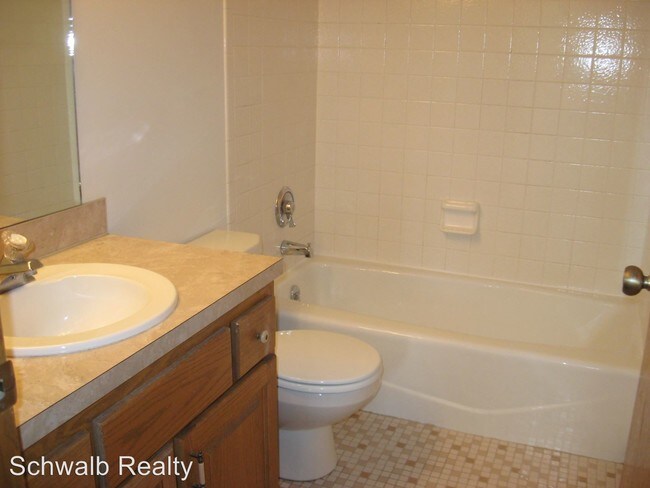 Foto del edificio - 11919 Cryer Ave