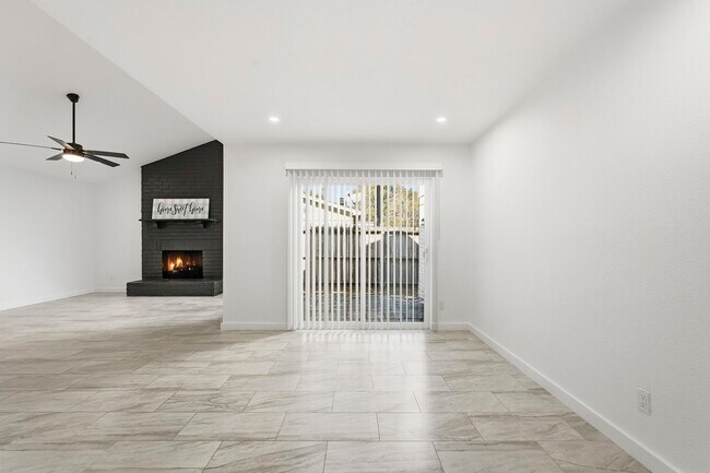 Foto del edificio - 23326 Briarcreek Blvd