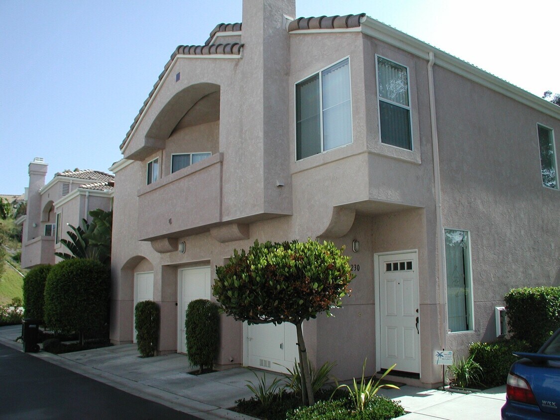 494 Belle Vista Dr, Chula Vista, CA 91910 Townhome Rentals in Chula