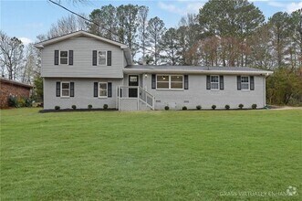 Building Photo - 2017 Allwood Ct NW