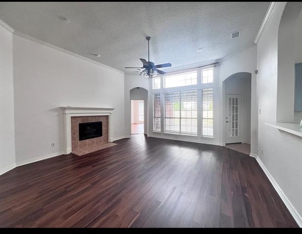 Foto del edificio - 2714 Winterberry Dr
