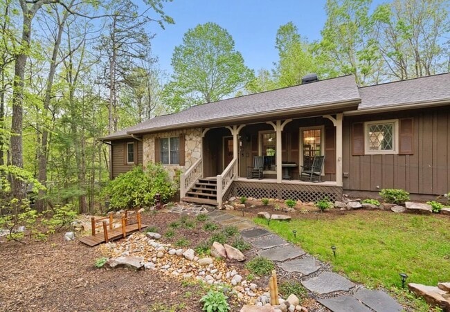 Building Photo - 973 Quail Cove Dr