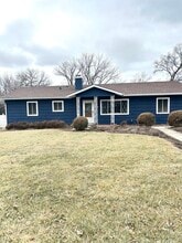 Building Photo - 5508 S Stough St