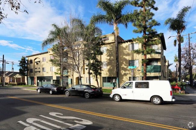 Building Photo - Casa De Porter