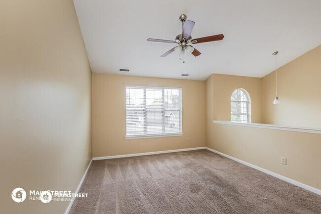 Building Photo - 4825 Farmview Dr, Monroe, NC 28110
