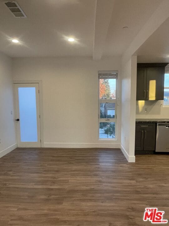 Building Photo - 6633 Troost Ave