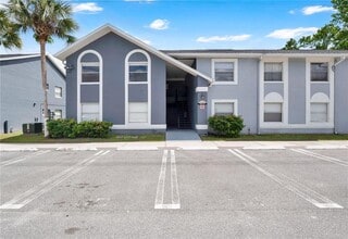 Building Photo - 4100 Pershing Pointe Pl