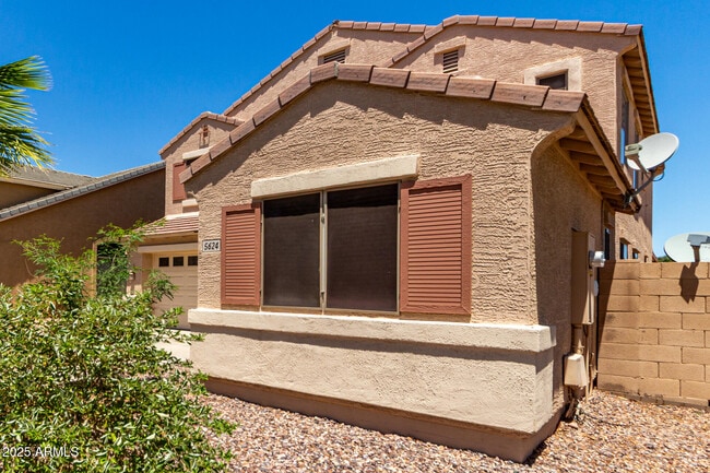 Building Photo - 5624 W Pueblo Ave