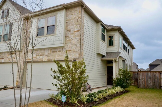Foto del edificio - 2526 Terrace Point Dr