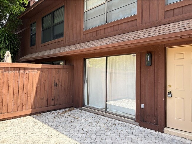 Building Photo - 6544 SW 114th Pl