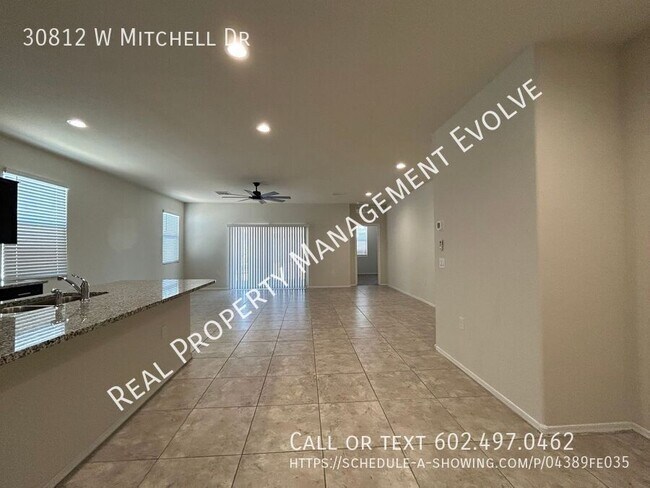 Foto del edificio - 30812 W Mitchell Dr