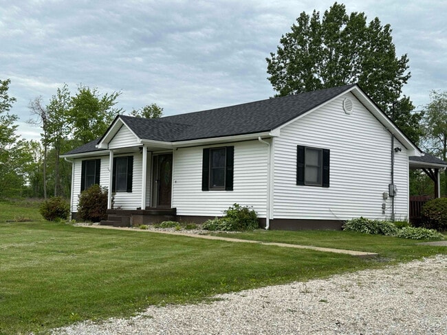 Building Photo - 250 Buck Knobs Rd