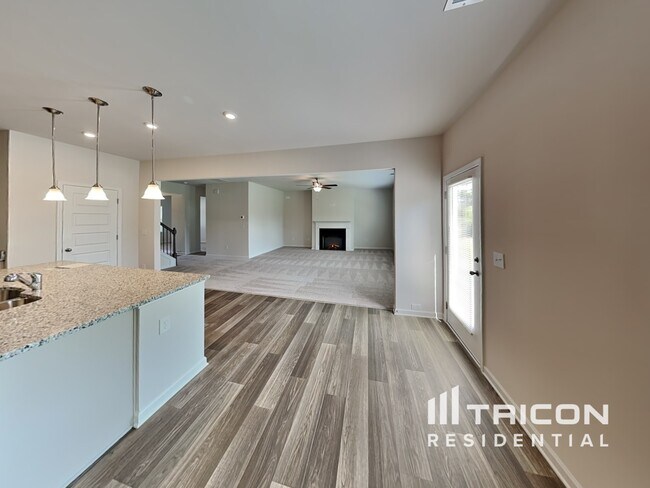 Foto del edificio - 2328 Hastings Mnr Ln