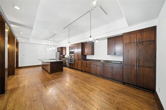 Building Photo - 1826 Prospect St