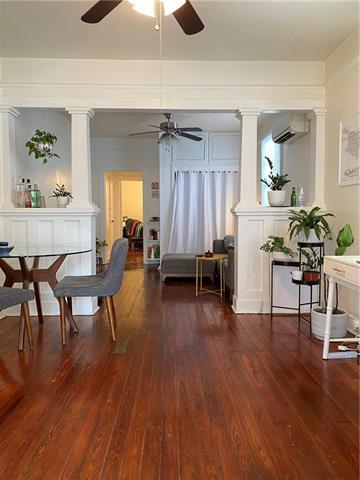 Foto del edificio - 1832 Valence St